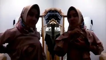 Bokep Indo Kasur Nyaman Suami Istri Crot Bokep Indo Kasur Nyaman Suami Istri Crot